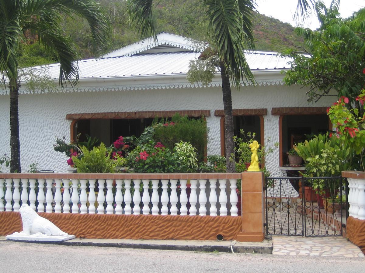 Villa Milou Baie Sainte Anne Екстериор снимка